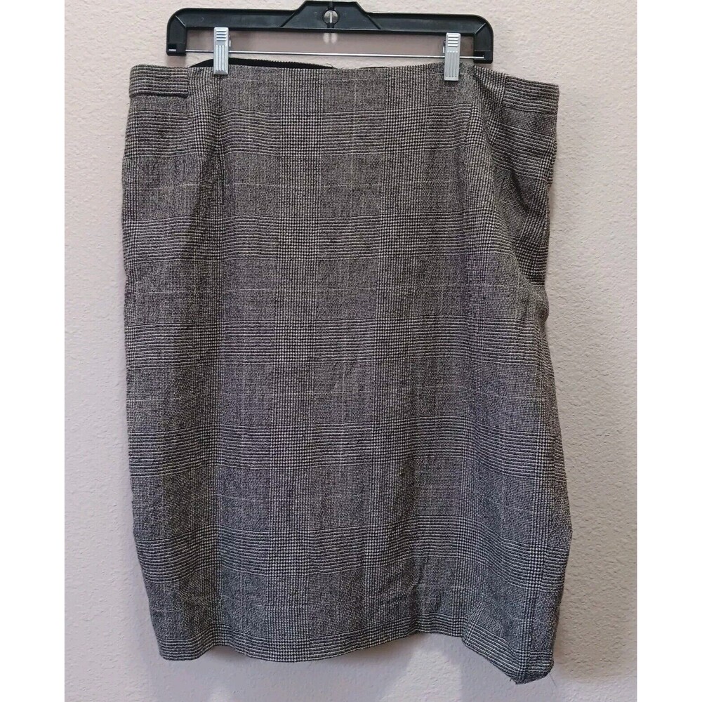 MM. Lafleur Cobble Hill Skirt Size 2+ Knee Length Plaid Black